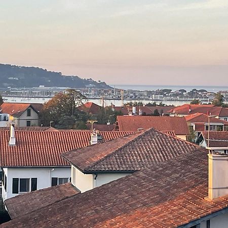 Hostel Demain C'Est Loin Hendaye Esterno foto